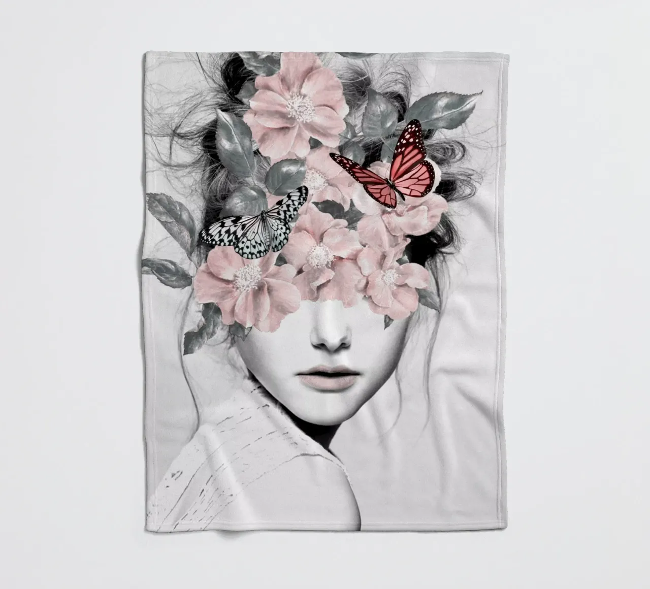 DONNA CON FIORI 10 coperta in pile da dada22