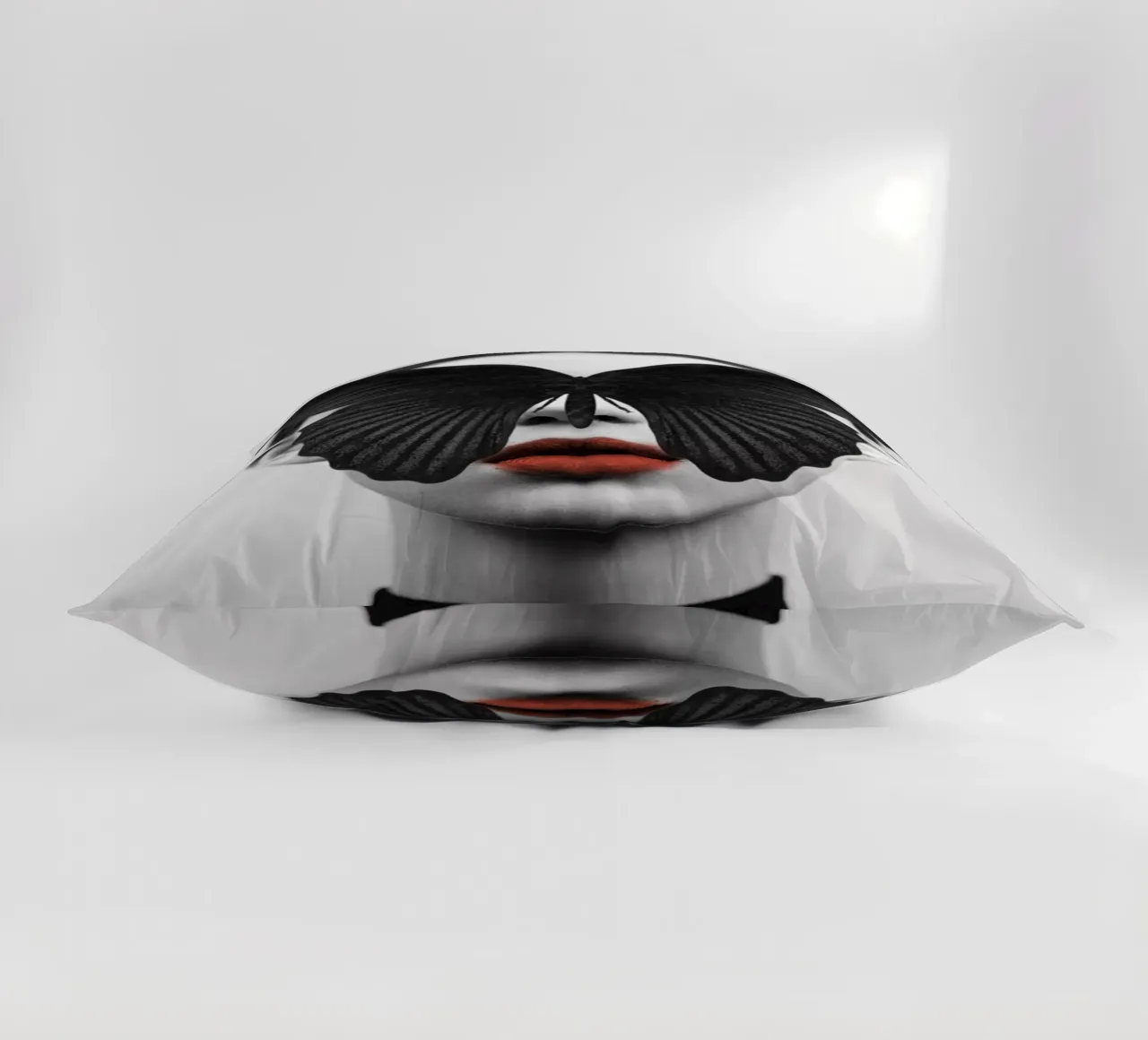 FARFALLA NERA cuscino da dada22