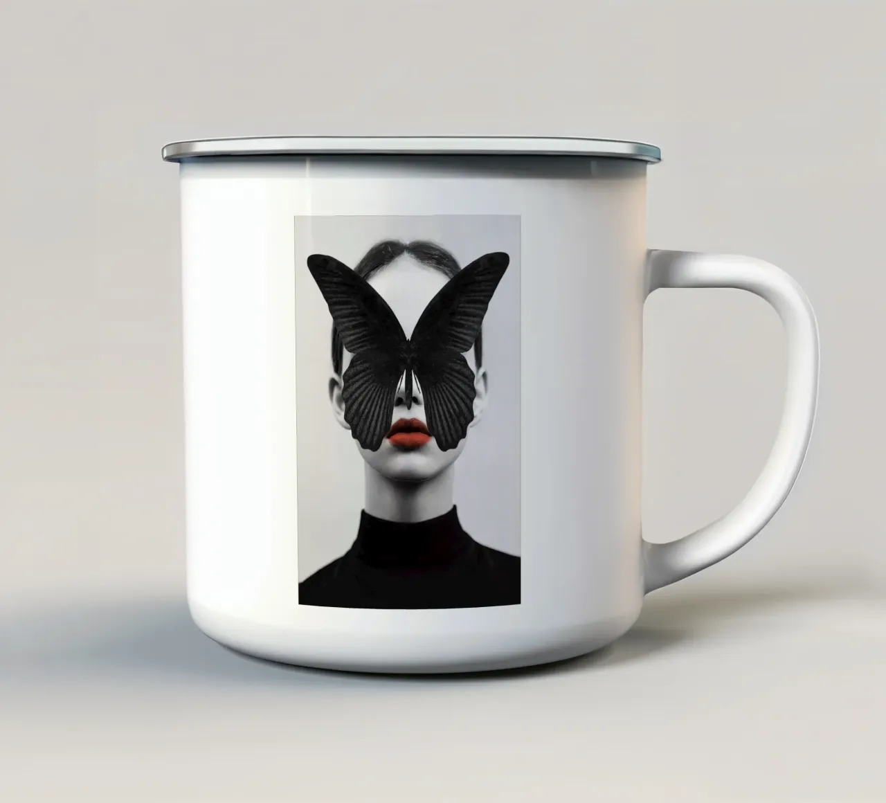 FARFALLA NERA tazza in smalto da dada22