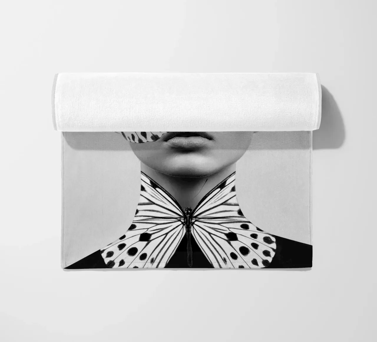 Donna Farfalla telo mare da dada22