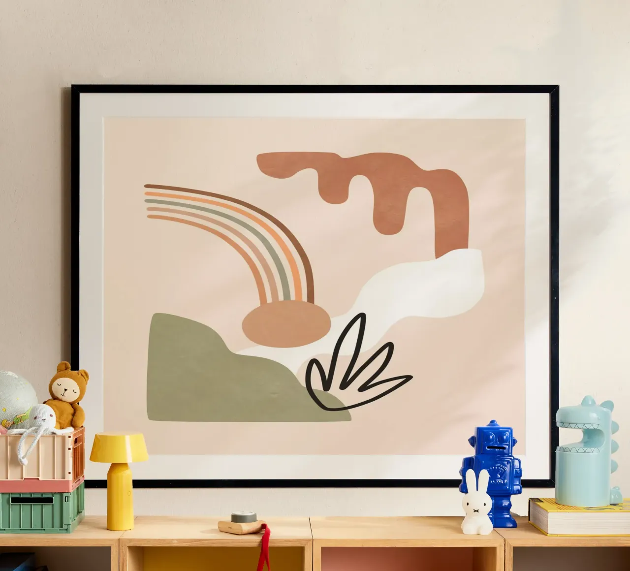 Montagna nebbiosa poster con telaio in legno da amini54