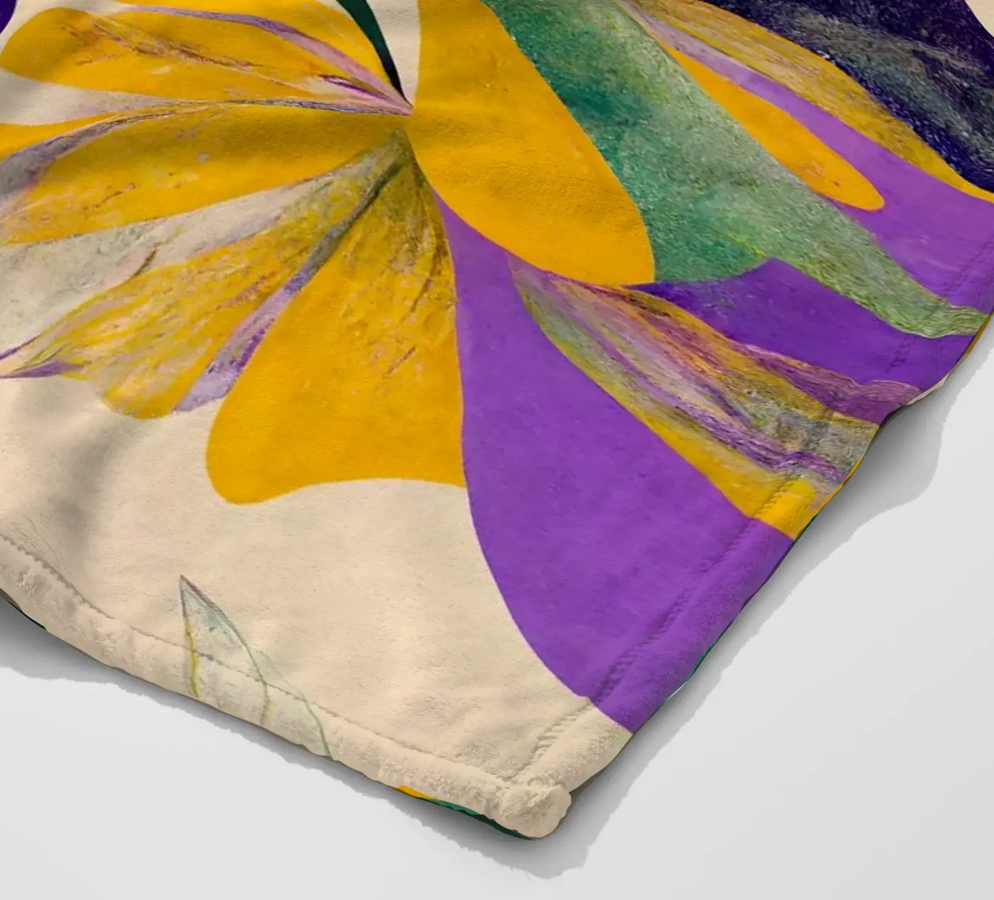 Spring Flowers Fleecedecke von treechild