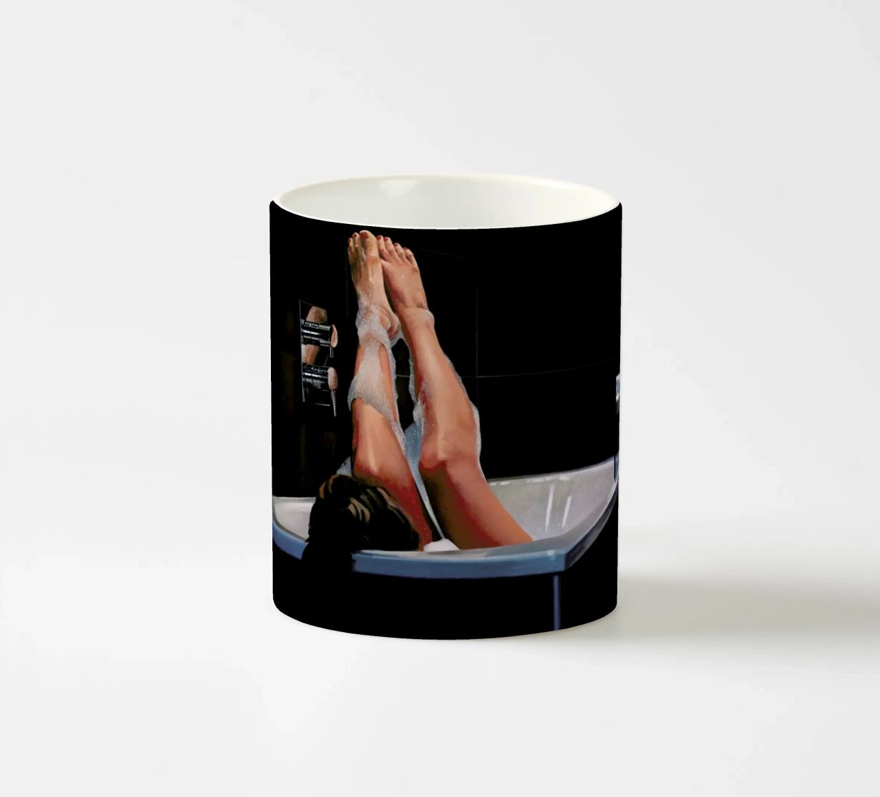 Dans Le Bain tazza in ceramica da Jérôme Romain