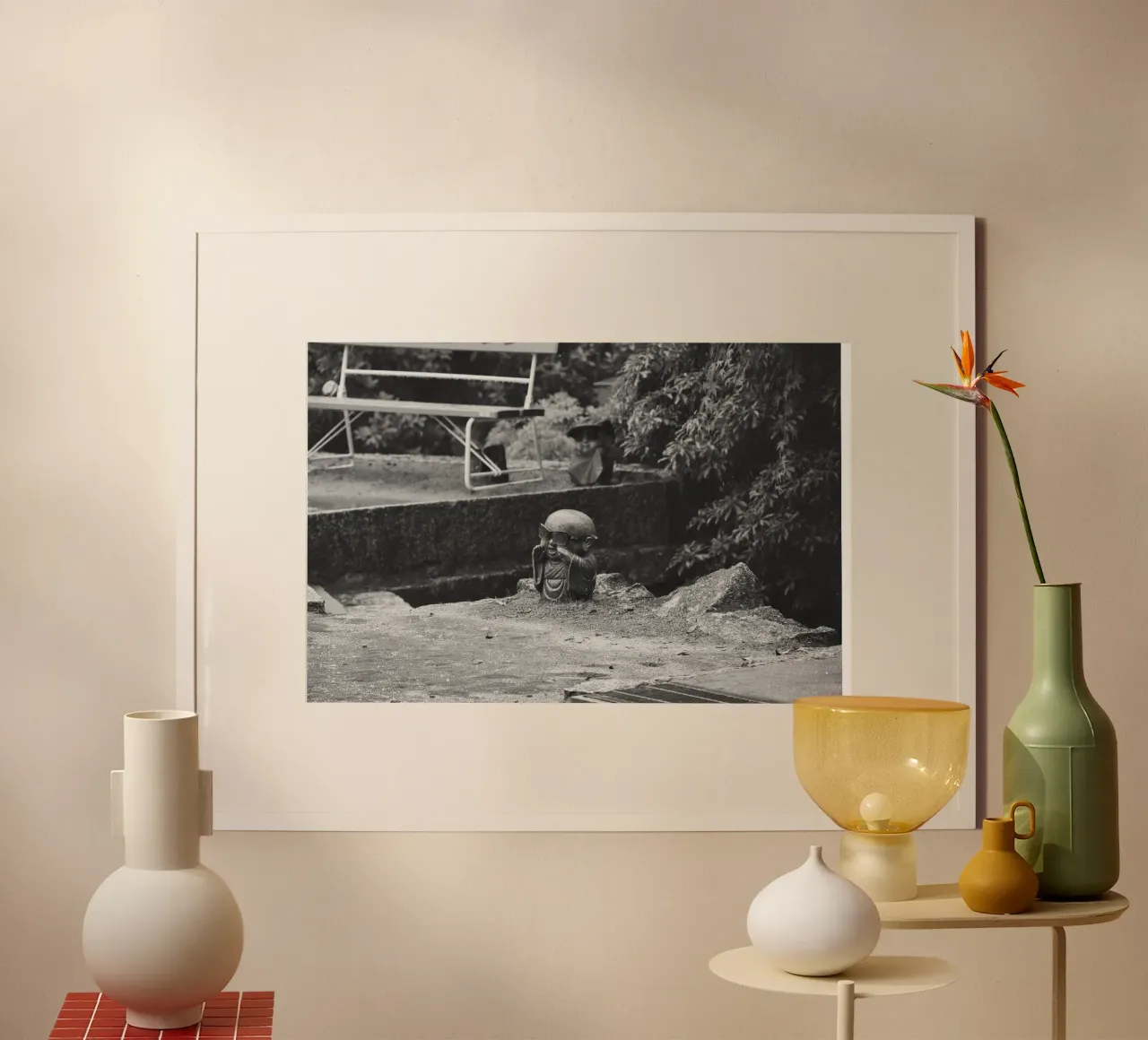Il Buddha moderno del Tempio Daisho-in, Miyajima, Giappone poster da Ben & Clo creations
