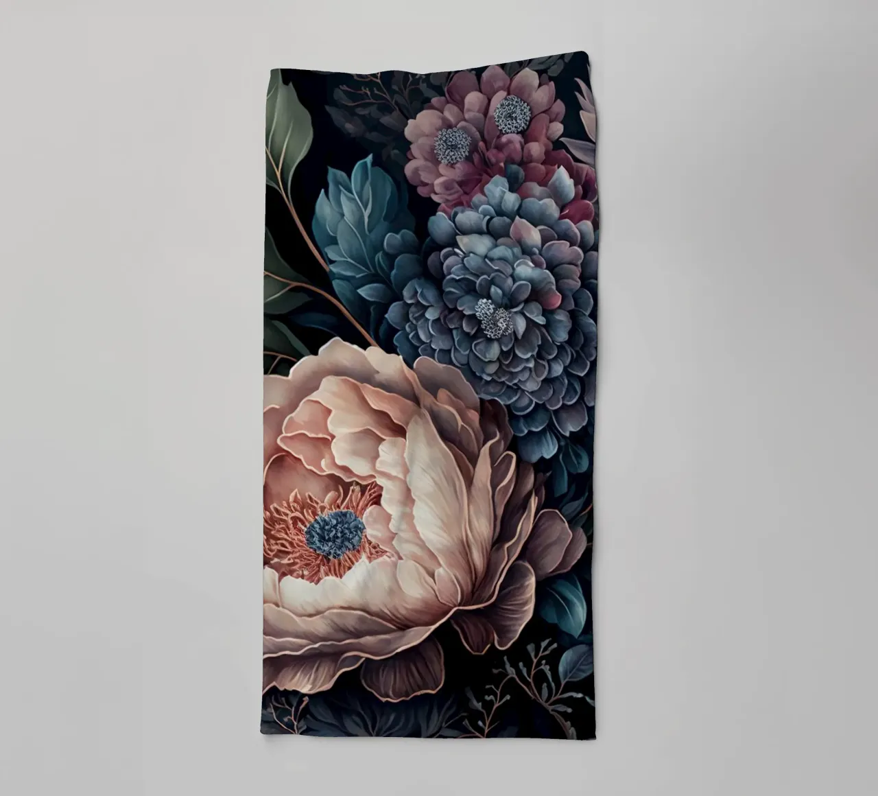 Serenata di fiori opulenti asciugamano da bagno da Andrea Haase Floral Passion