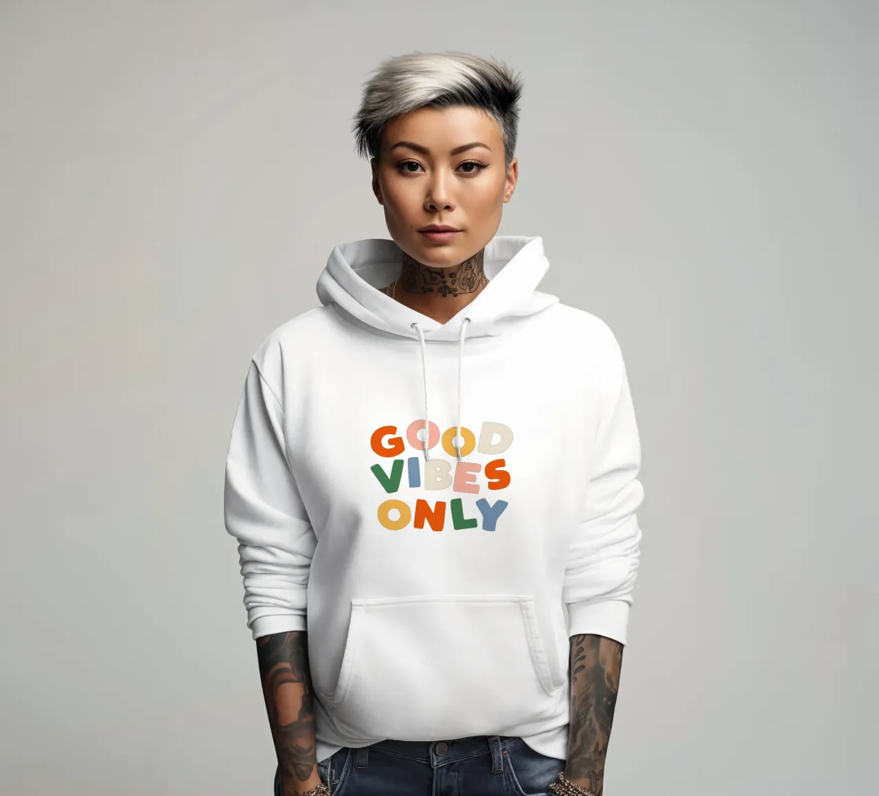 Good Vibes Only Colourful Typografie Design felpa con cappuccio da THE MOTIVATED TYPE