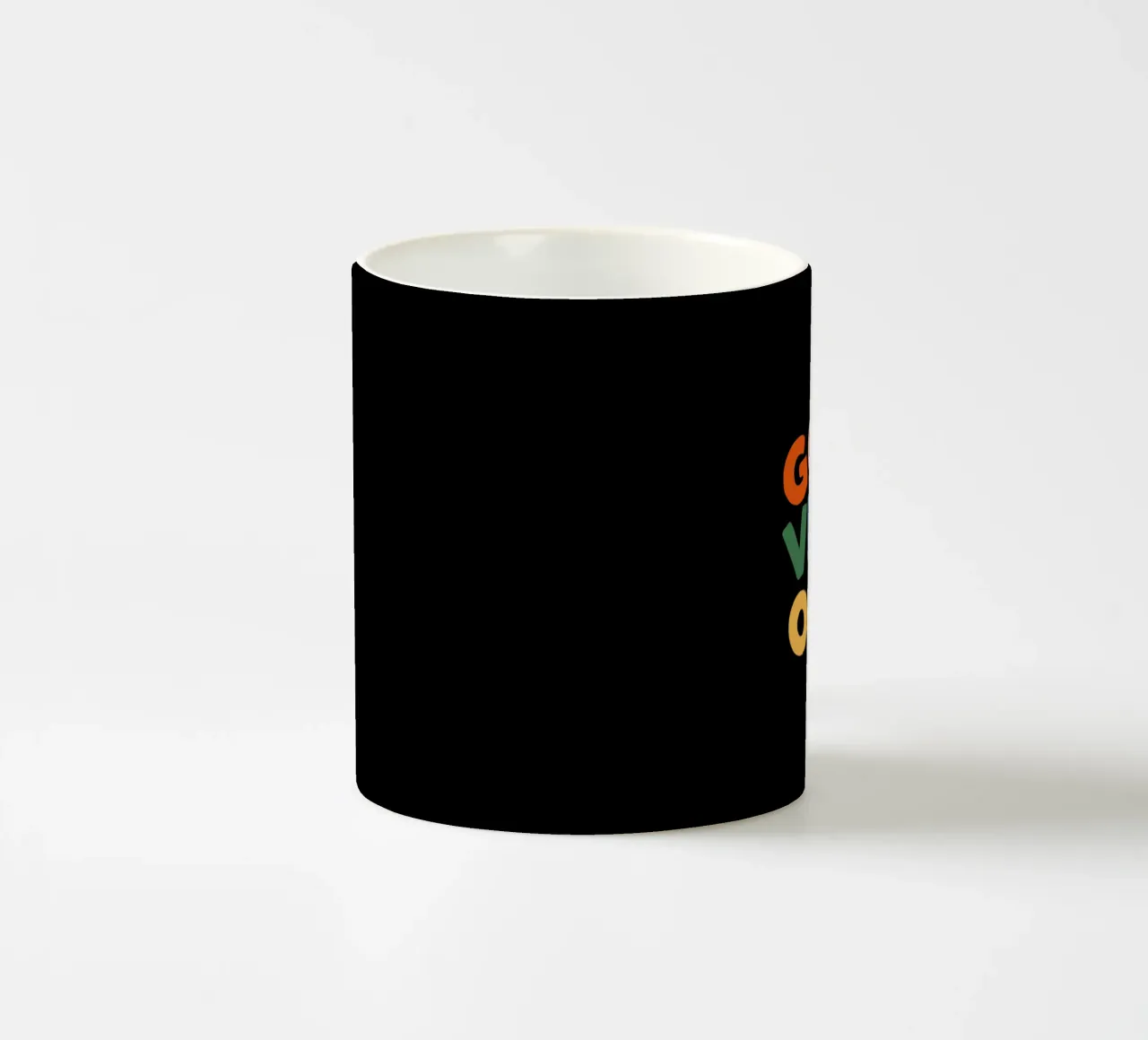 Nur gute Laune Buntes Typografie Design Keramik Tasse von THE MOTIVATED TYPE