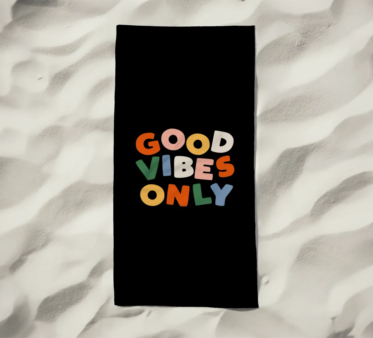 Good Vibes Only Colorful Typografie Design toalla de playa de THE MOTIVATED TYPE