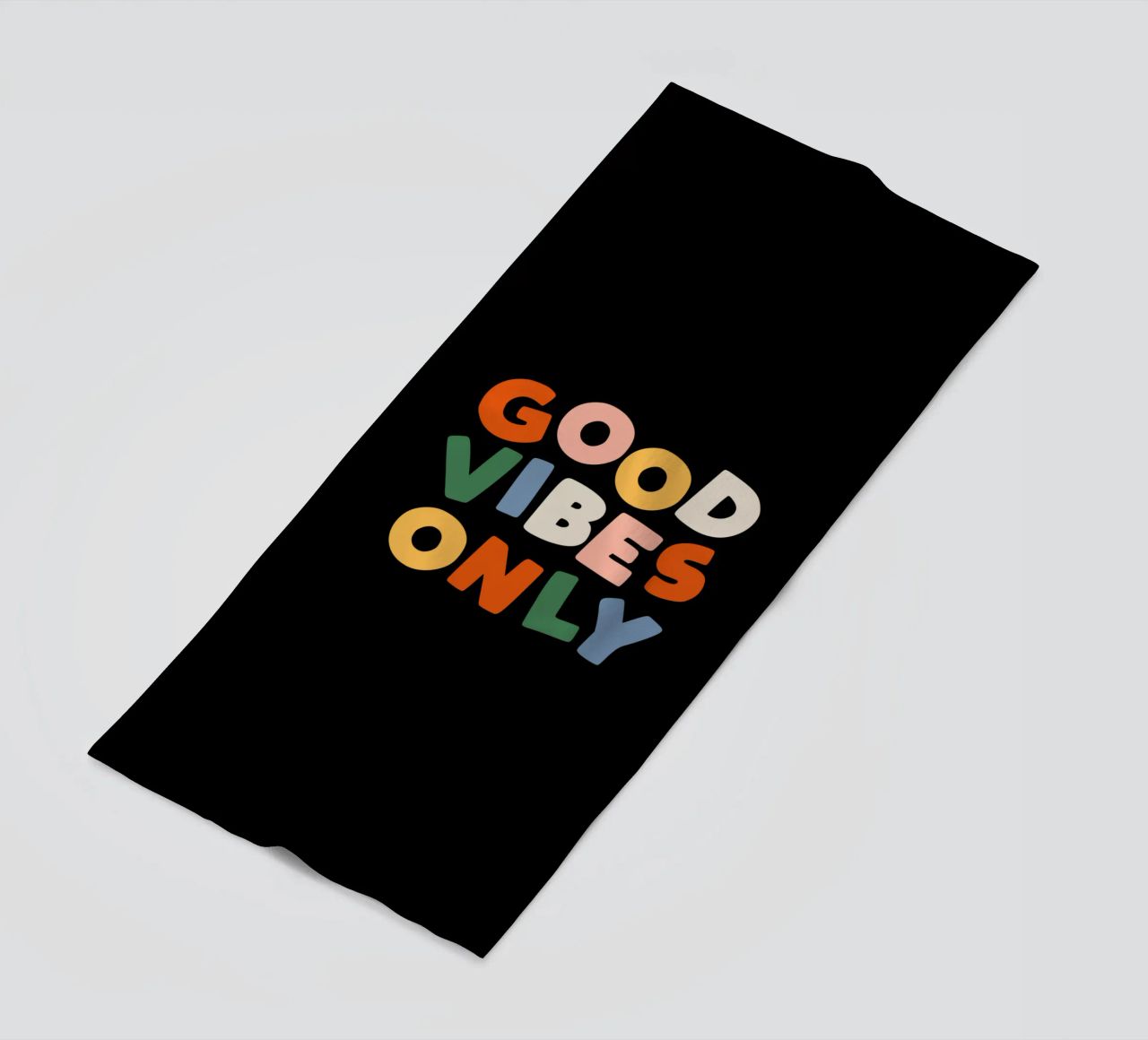 Good Vibes Only Colourful Typografie Design telo mare da THE MOTIVATED TYPE