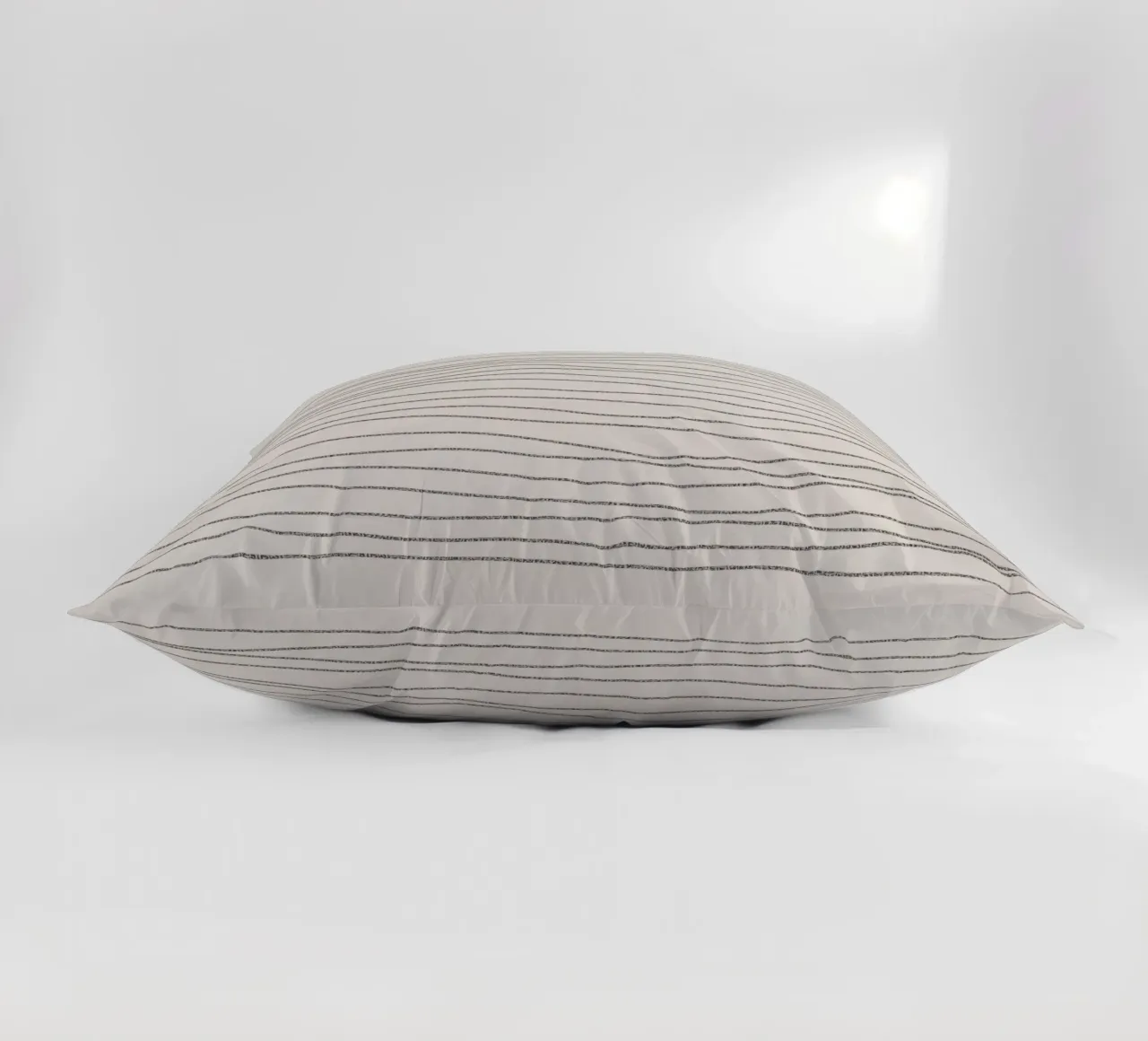 Minimal Charcoal Lines on Light Neutral | Abstract Landscape Kissen von sabidussi