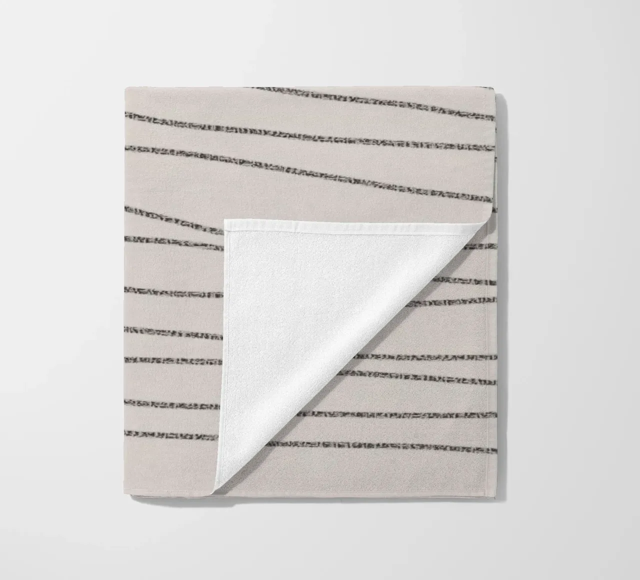 Minimal Charcoal Lines on Light Neutral | Abstract Landscape strandhanddoek van sabidussi