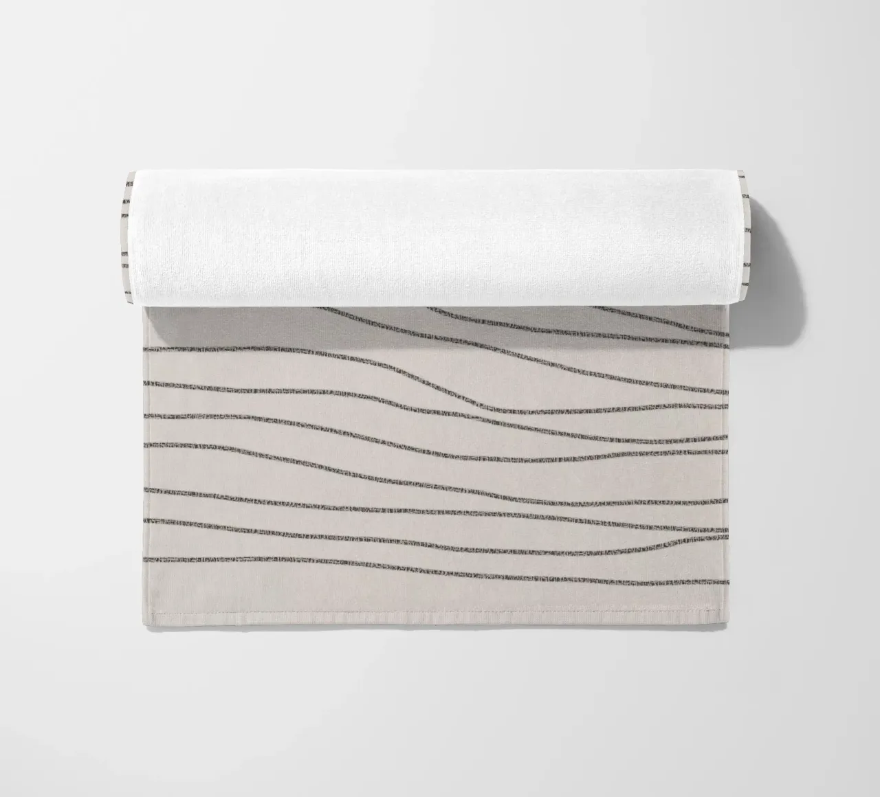 Minimal Charcoal Lines on Light Neutral | Abstract Landscape strandhanddoek van sabidussi
