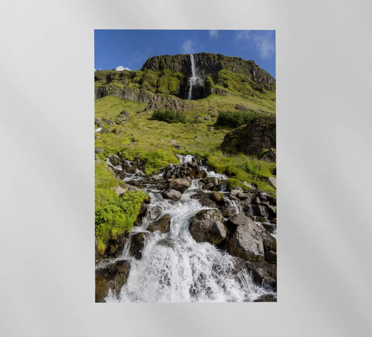 Island - Wasserfall pellicola backlit da Nadine Ginzel