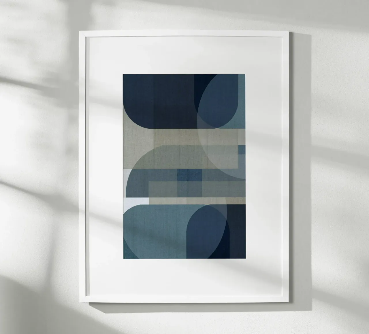 Strati blu intrecciati III poster con telaio in alluminio da Cartissi