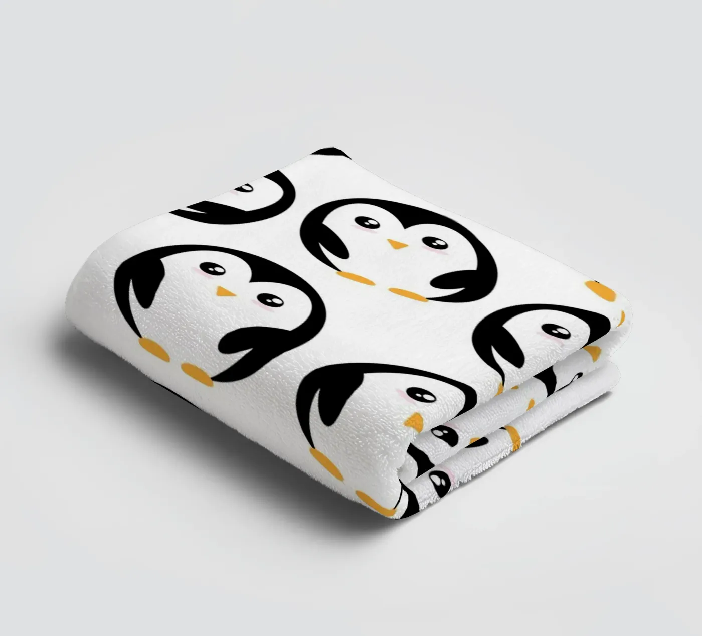 Penguins badhanddoek van Happypatterns