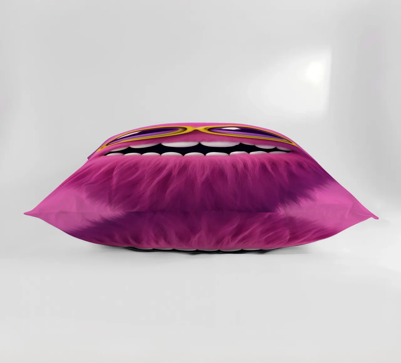 piccolo mostro 1 cuscino da Rezh creations