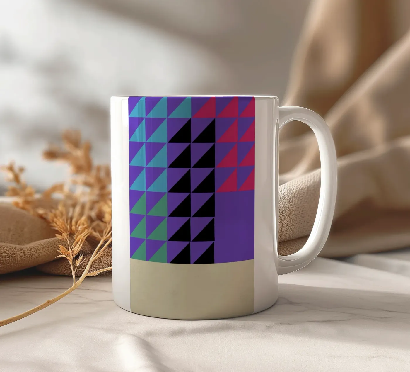 Concentric Vivid ceramic mug by Rocket68