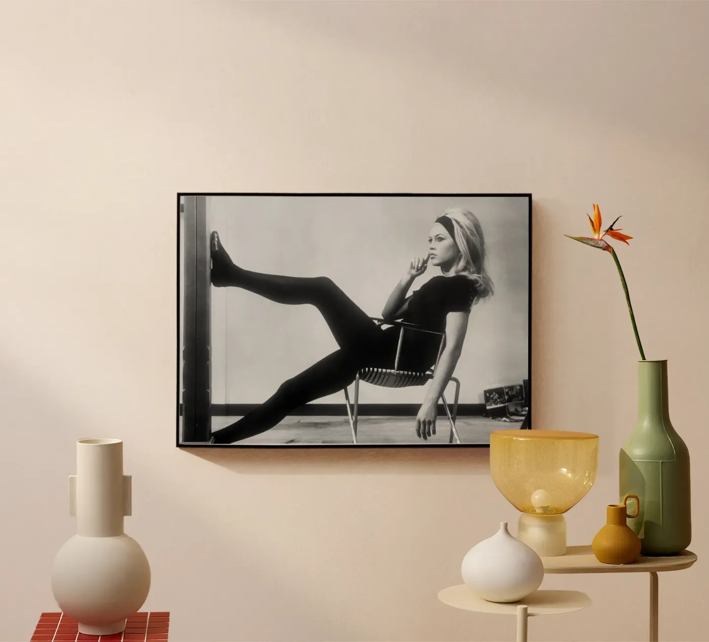 Bardot nel backstage plexiglass da Roads Shop