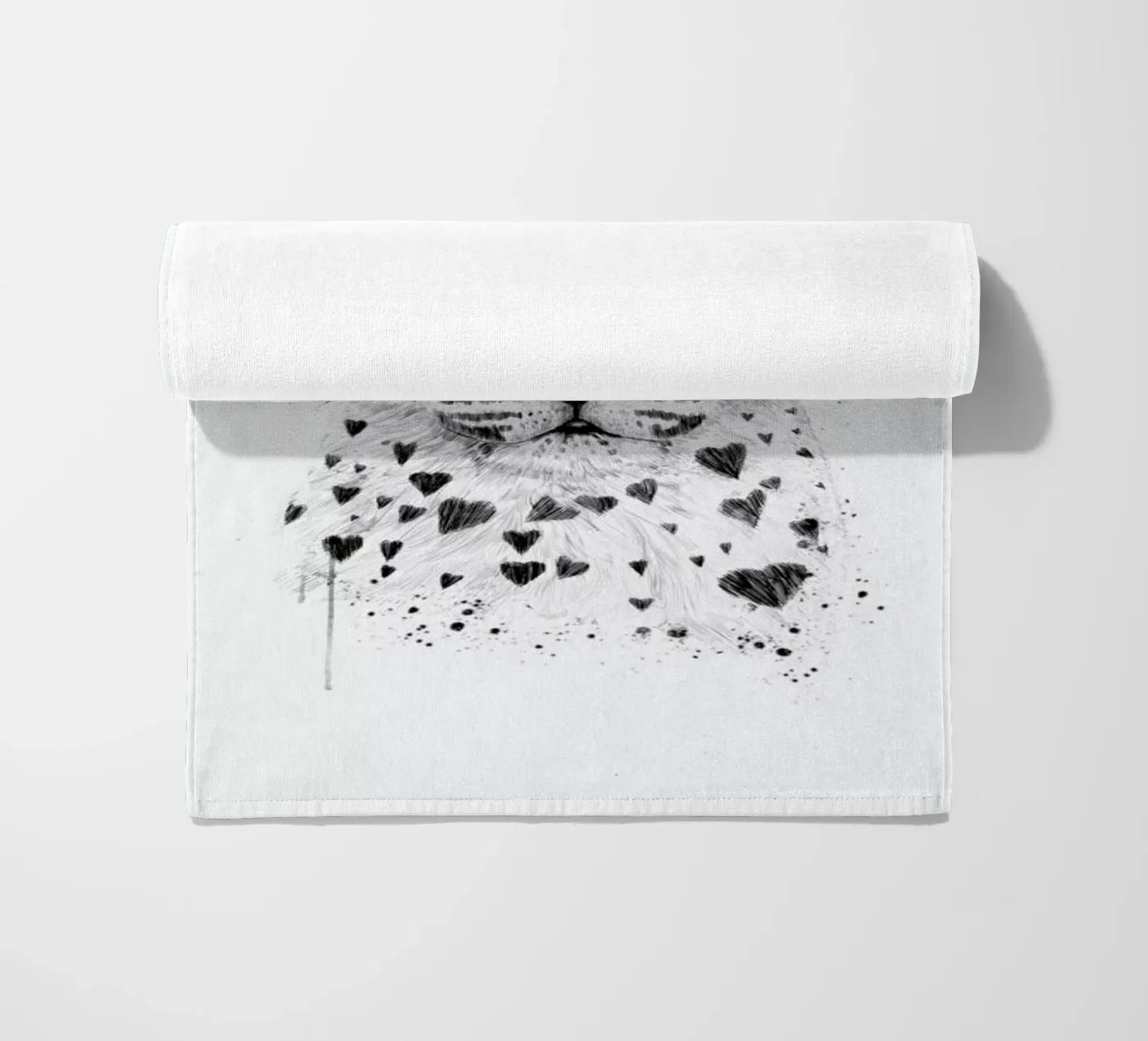 Lovely leopard strandhanddoek van Balazs Solti