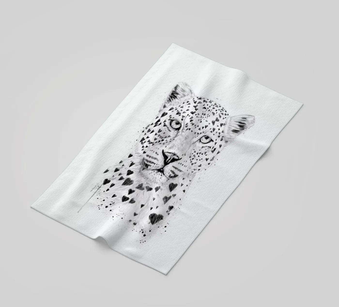 Lovely leopard strandhanddoek van Balazs Solti