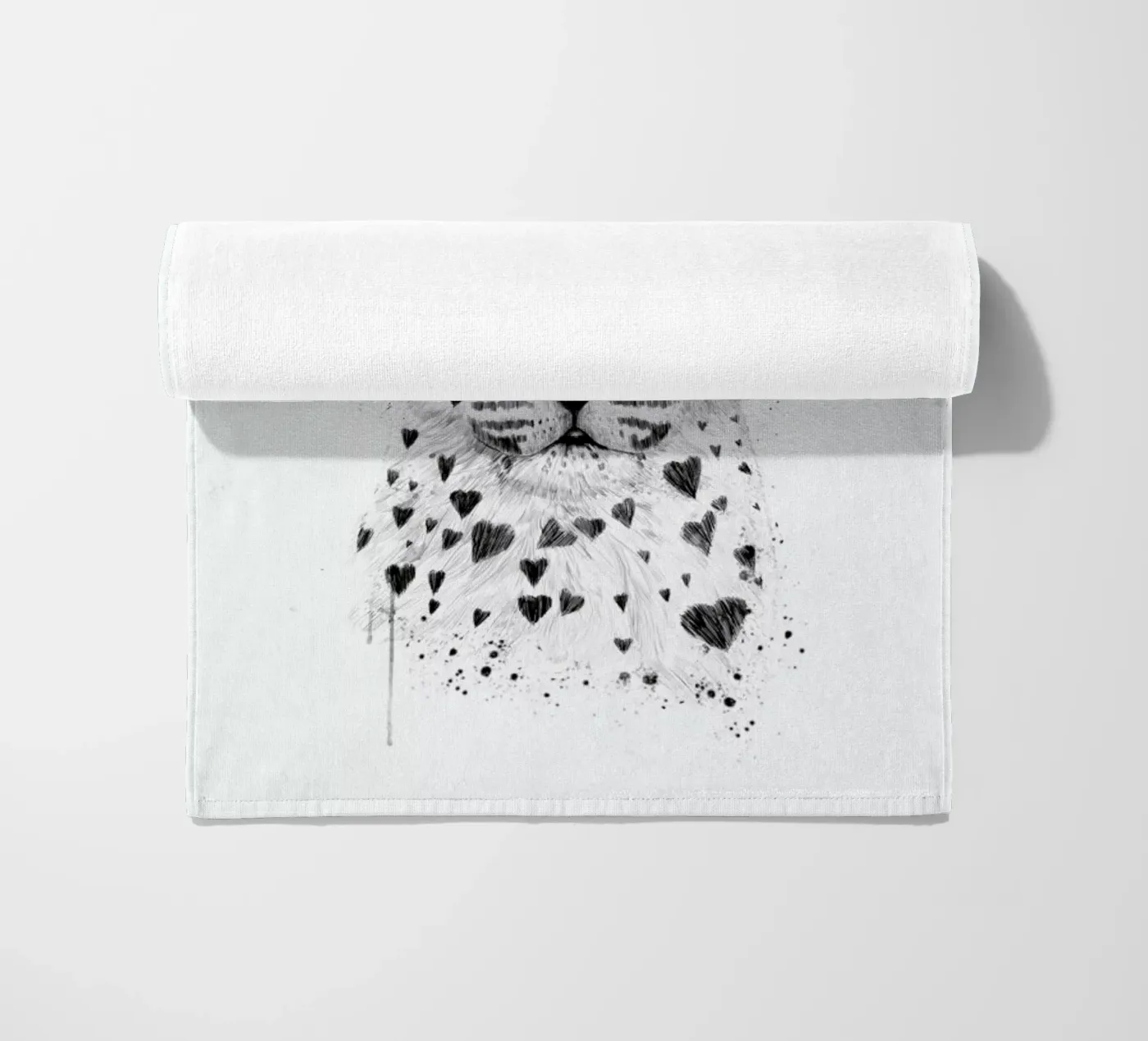 Lovely leopard strandhanddoek van Balazs Solti