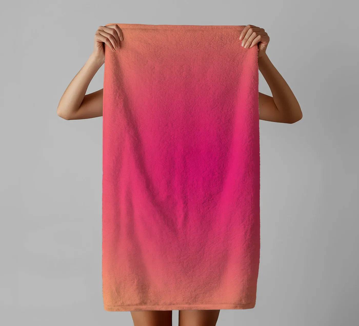 Circular gradient towel by MORINA FLAW