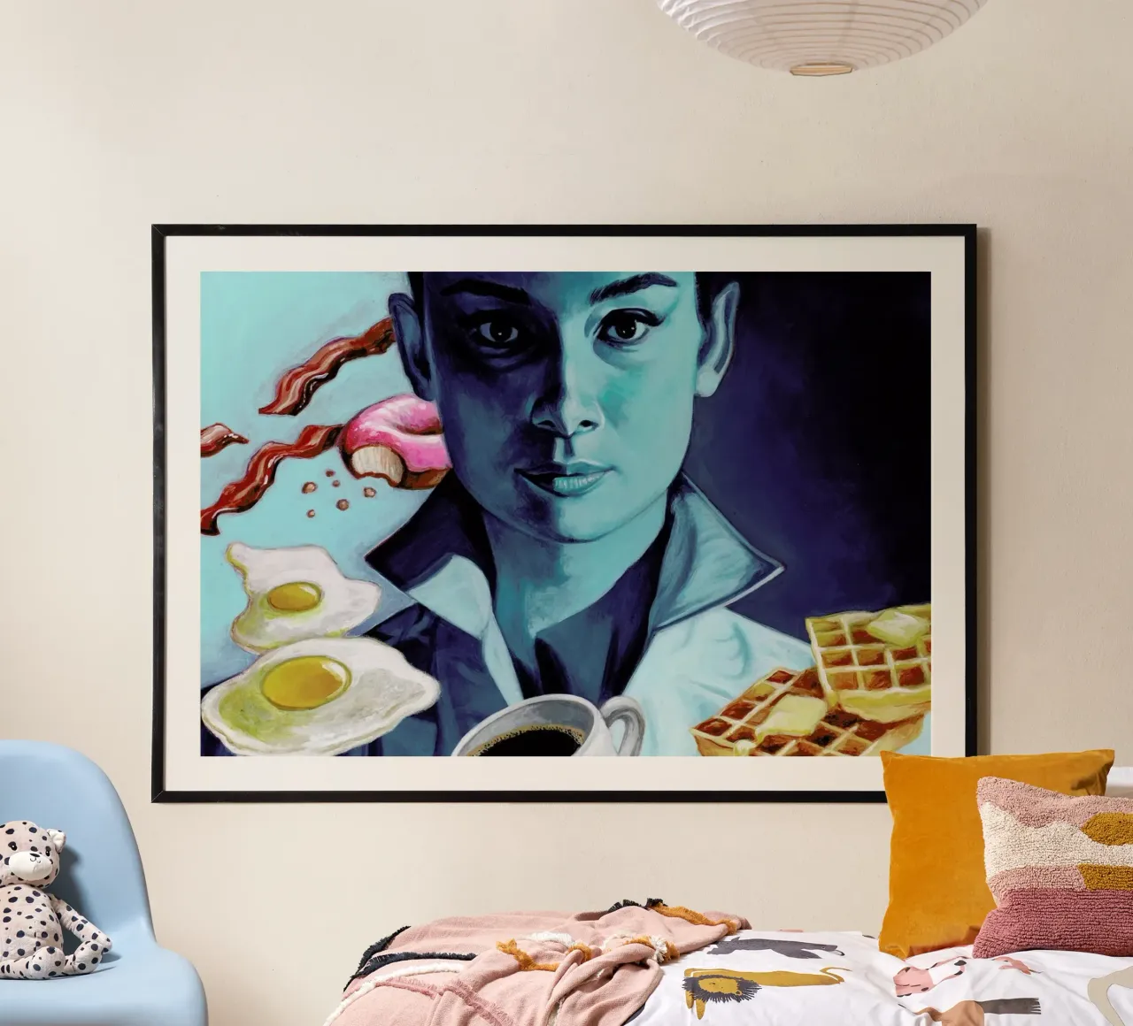 Breakfast with Tiffany poster con telaio in plastica da Jared Yamahata