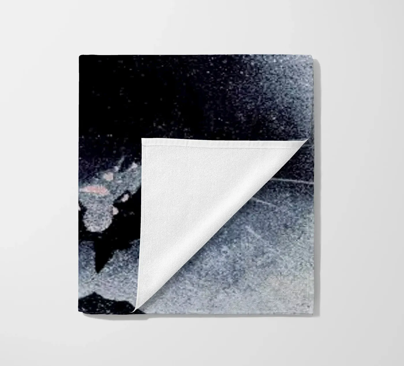 Rabbit strandhanddoek van Andy Bridge