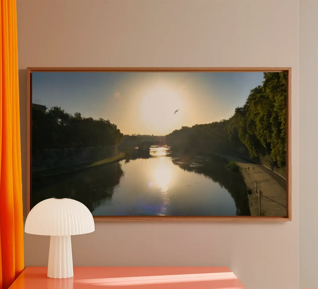 Zonsondergang over de Tiber - Sereen uitzicht op de rivier in Rome canvas met Baklijst van Ben & Clo creations