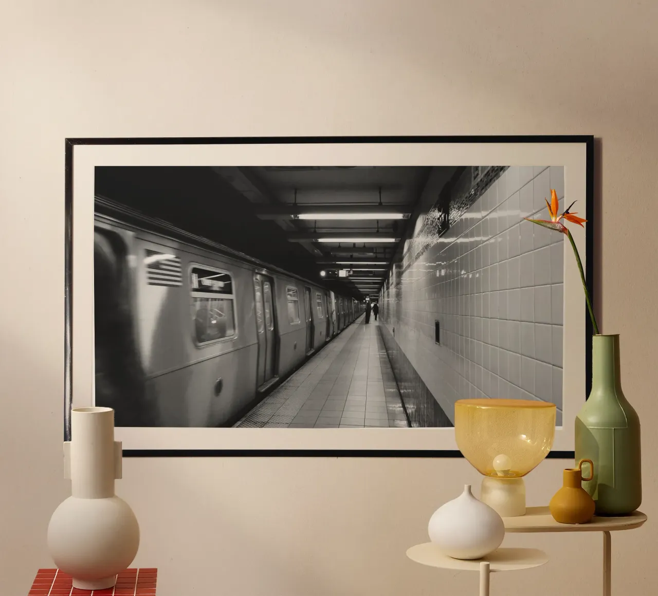 Stazione della metropolitana di New York in bianco e nero - Arte urbana poster con telaio in legno da Ben & Clo creations