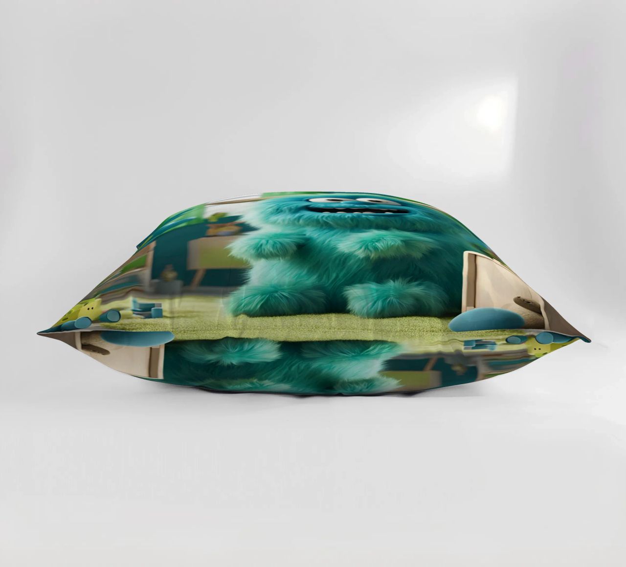 piccolo mostro 9 cuscino da Rezh creations