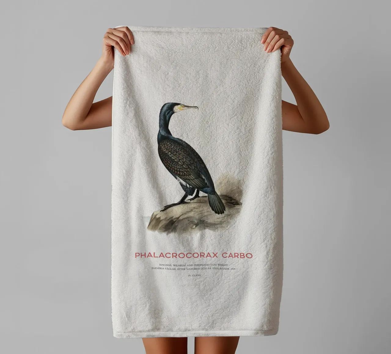 Grote aalscholver of Phalacrocorax carbo badhanddoek van Vintagrafica