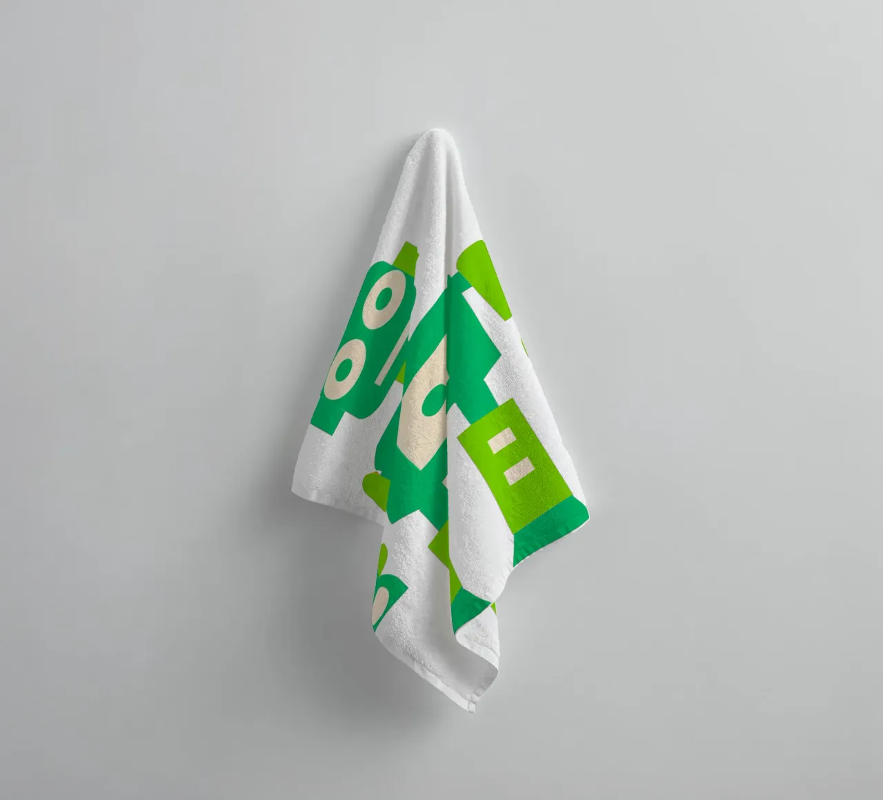 Ptit robot 4 towel by Rezh creations
