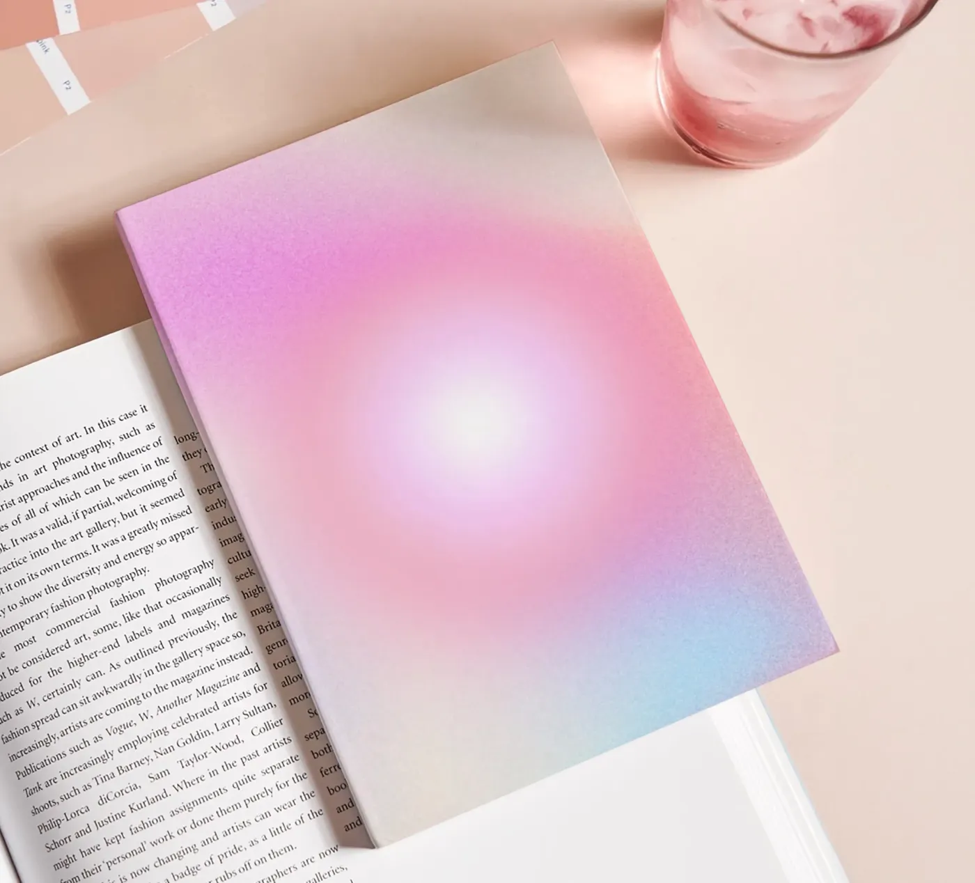 Soft gradient notebook by Happypatterns