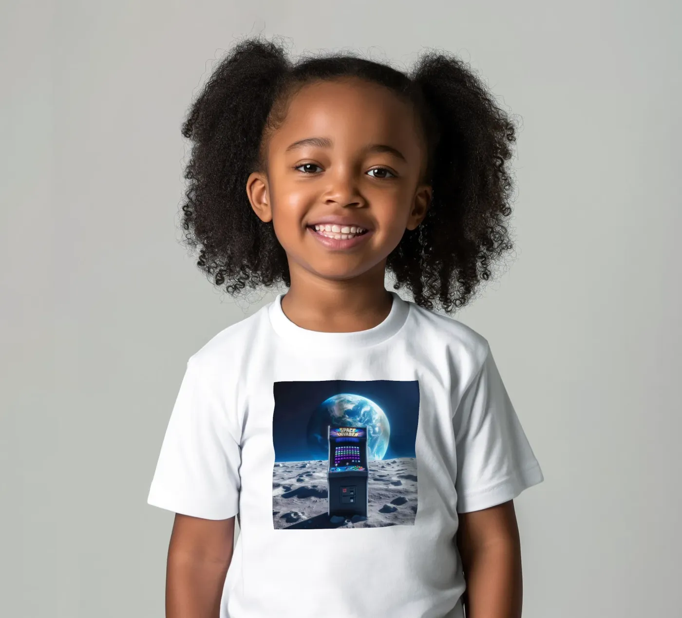 Space Kinder T-Shirt von Art Unleashed