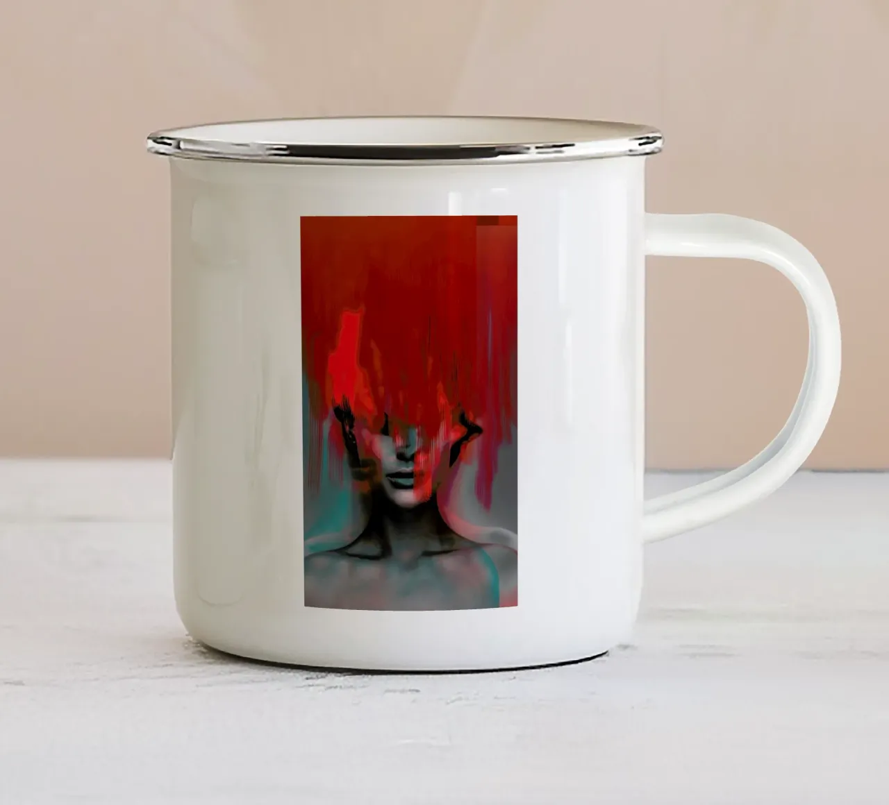 Frau Subtle Red Head Mix tazza in smalto da Marko Köppe