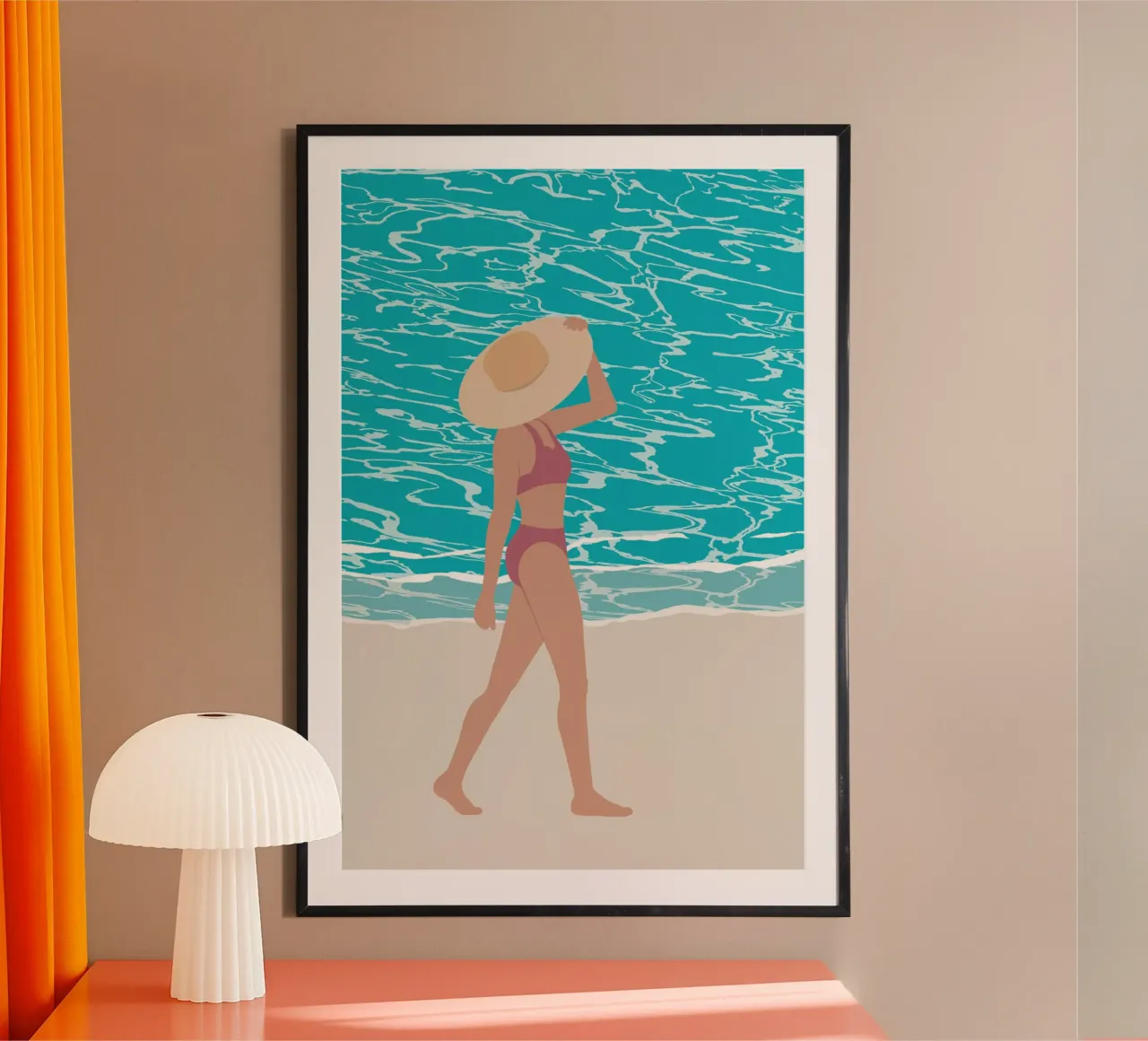 femme marchand sur la plage poster con telaio in alluminio da alexiableu