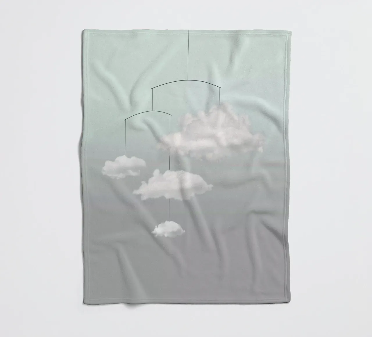 Wolkenmobile Fleecedecke von Amy & Kurt