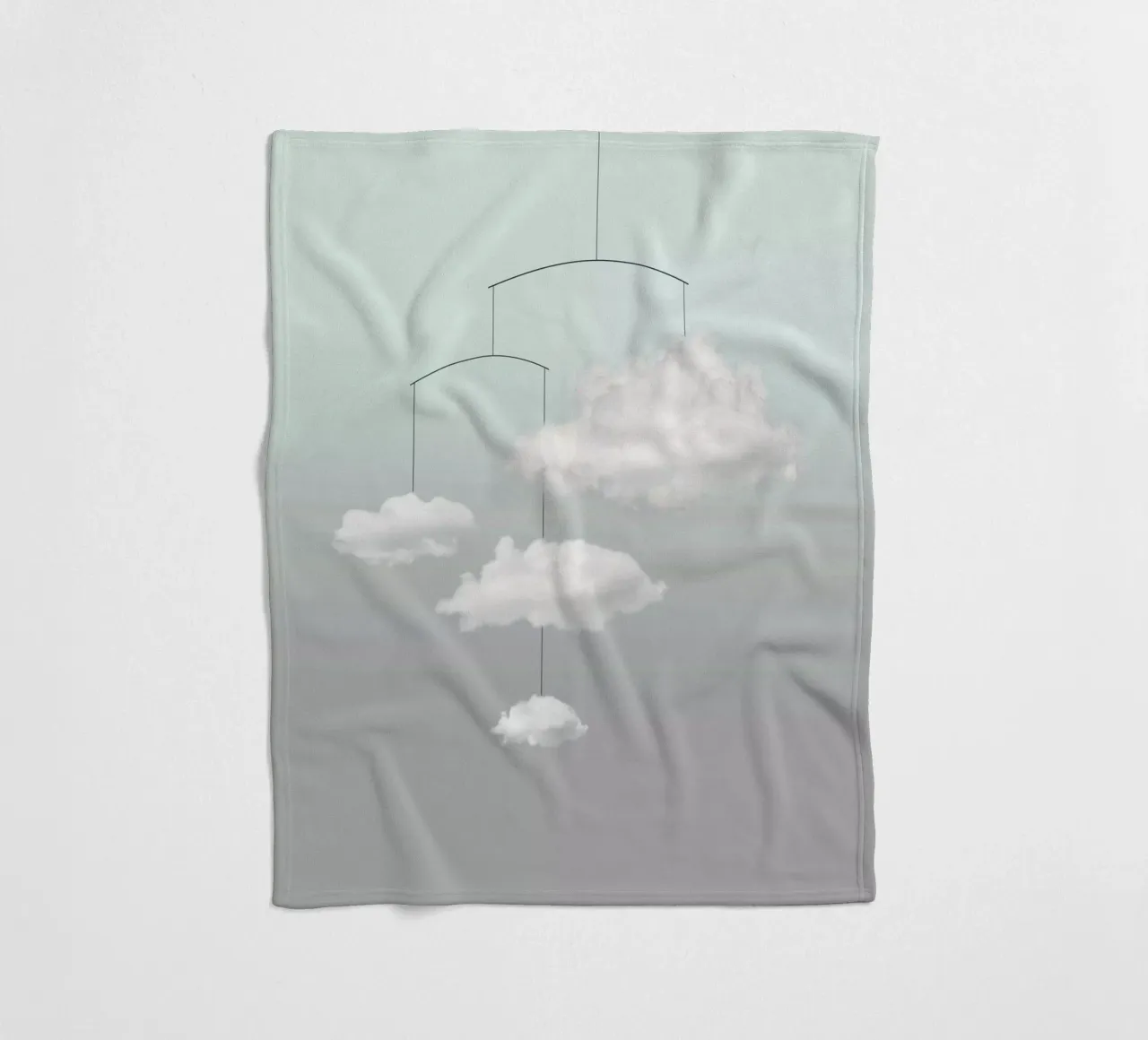 Wolkenmobile Fleecedecke von Amy & Kurt