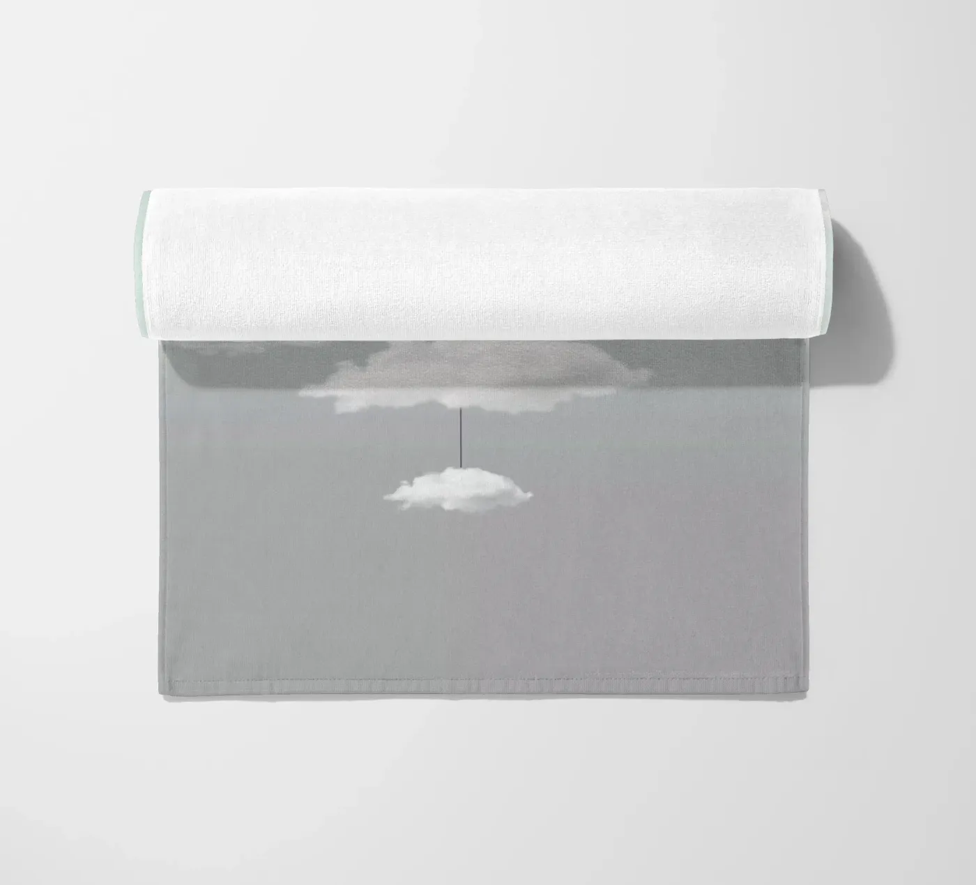 Cloud mobile strandhanddoek van Amy & Kurt