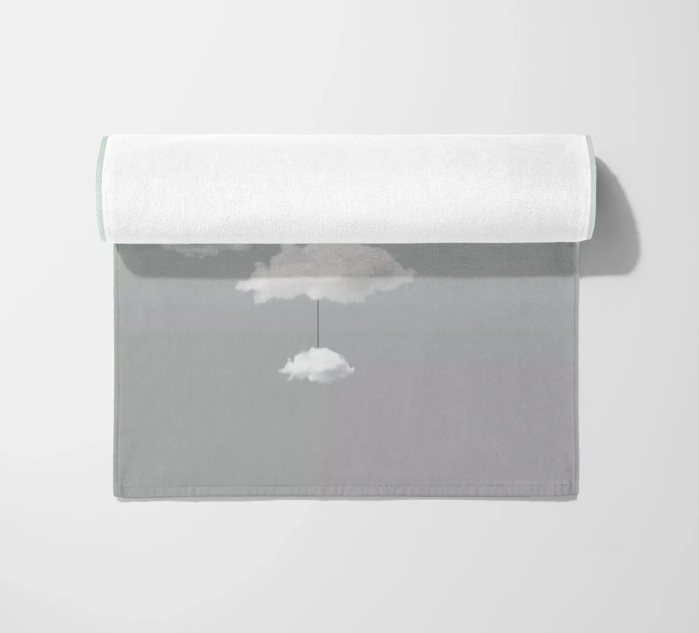 Cloud mobile strandhanddoek van Amy & Kurt
