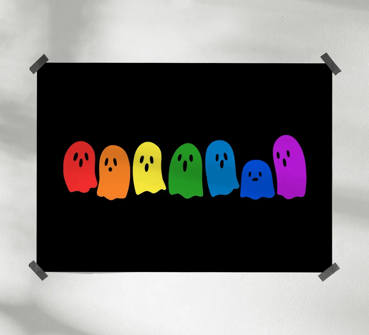 Rainbow Kawaii Ghost poster con telaio in alluminio da Tobe Fonseca