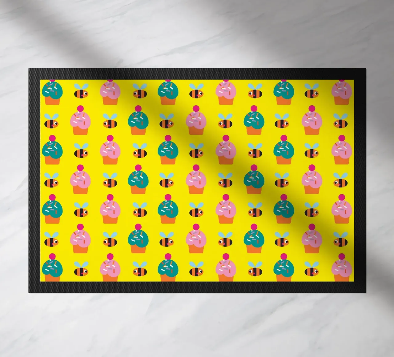 Ape e torta zerbino da Looks n Brains