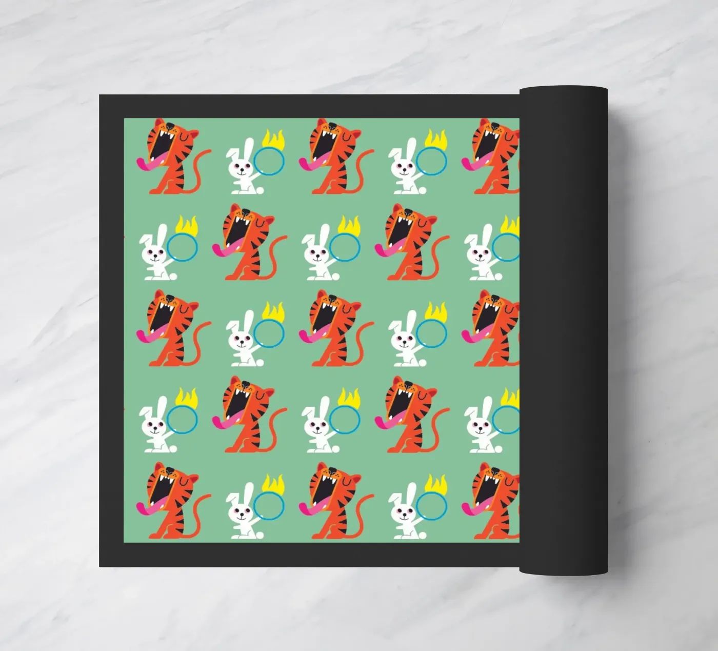 Tiger und Hase Fußmatte von Looks n Brains