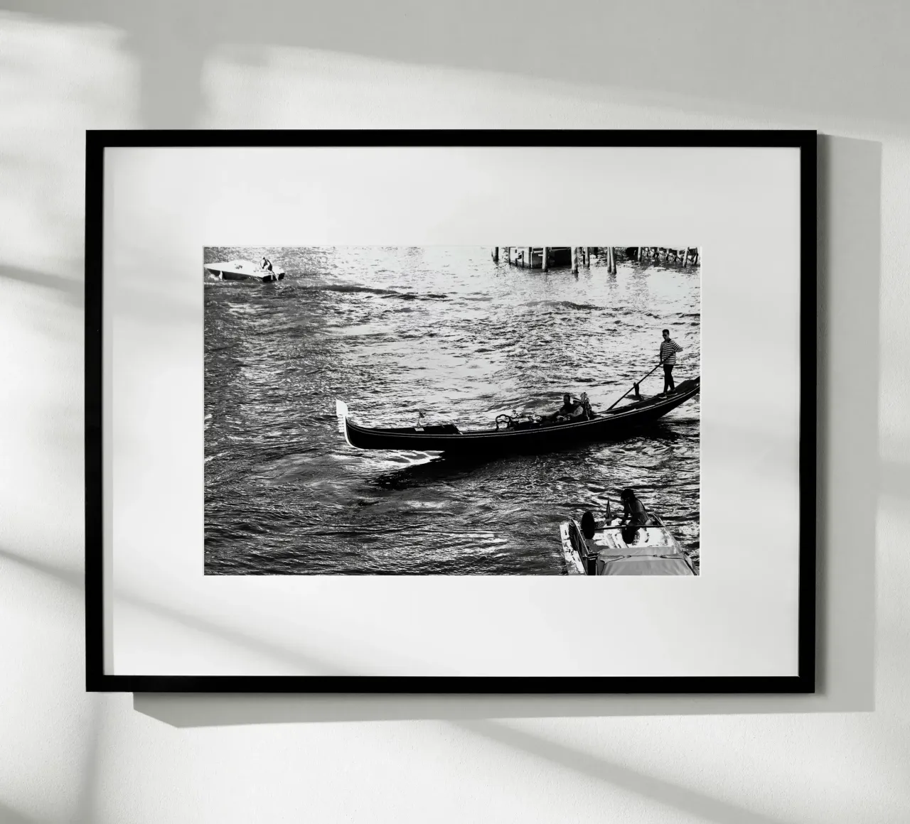 Venezia 21 poster con telaio in legno da eyes & tries