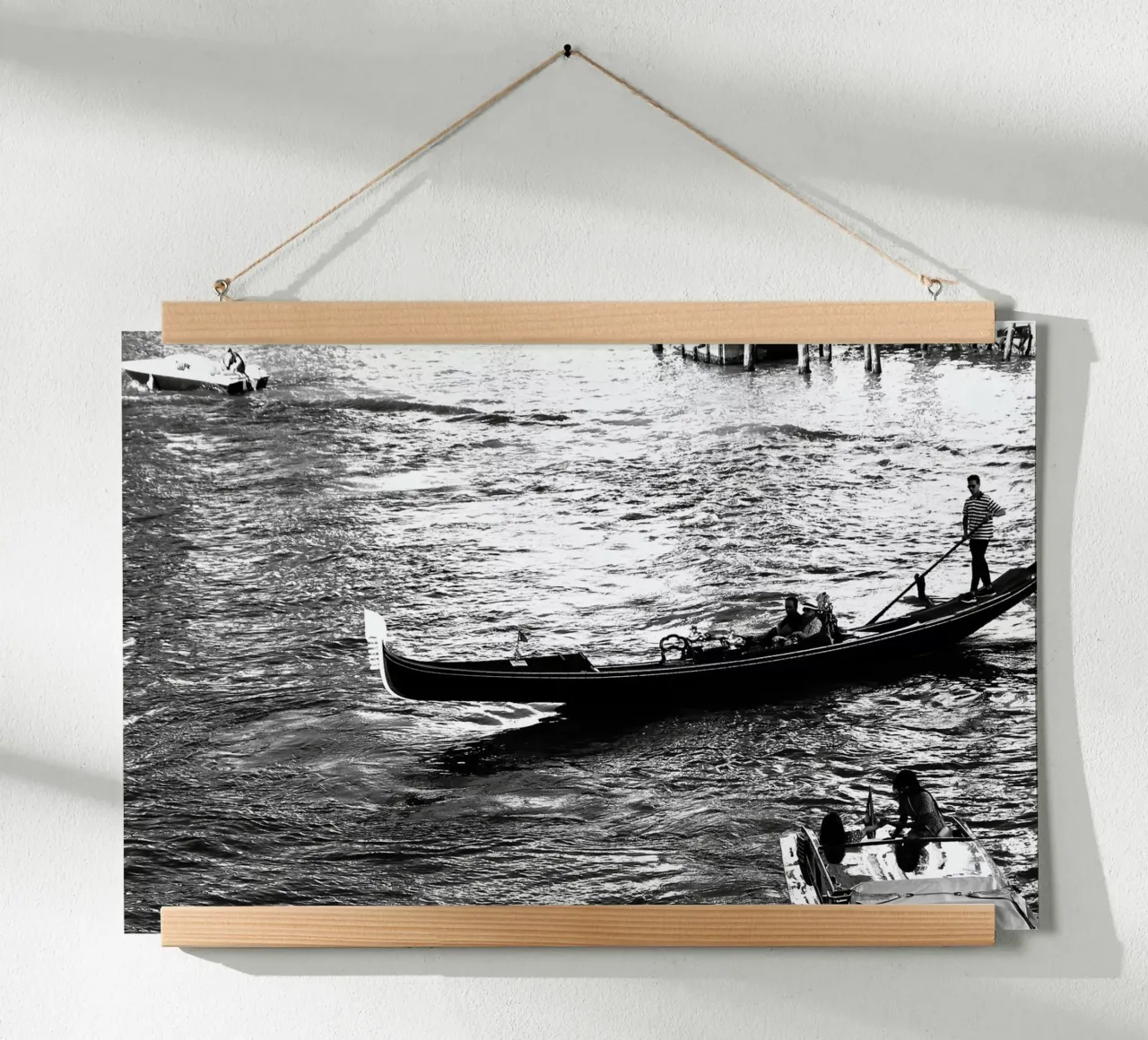 Venezia 21 poster con telaio in legno da eyes & tries