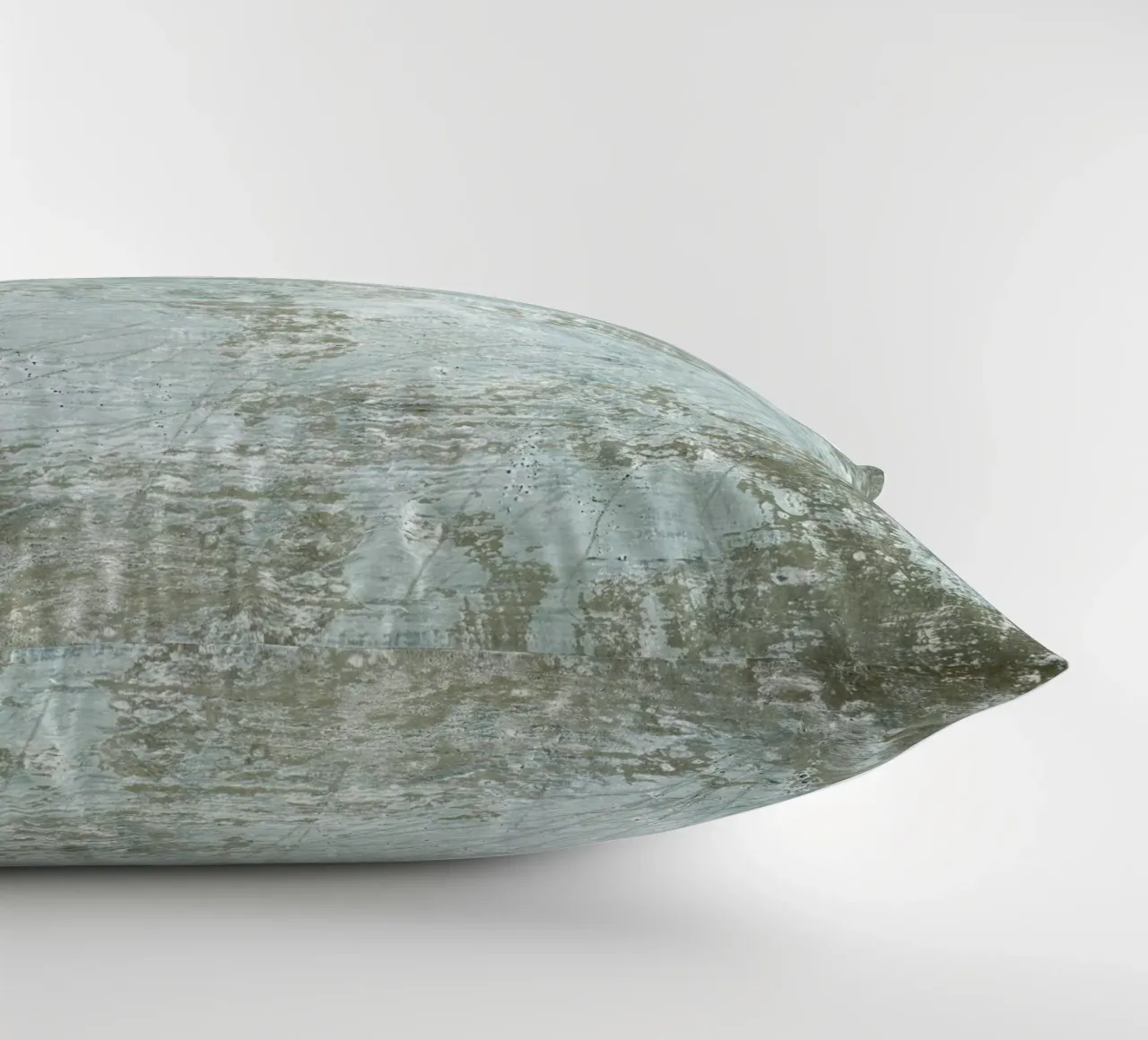 textured paint aqua cuscino da IRIS LEHNHARDT FINE ART