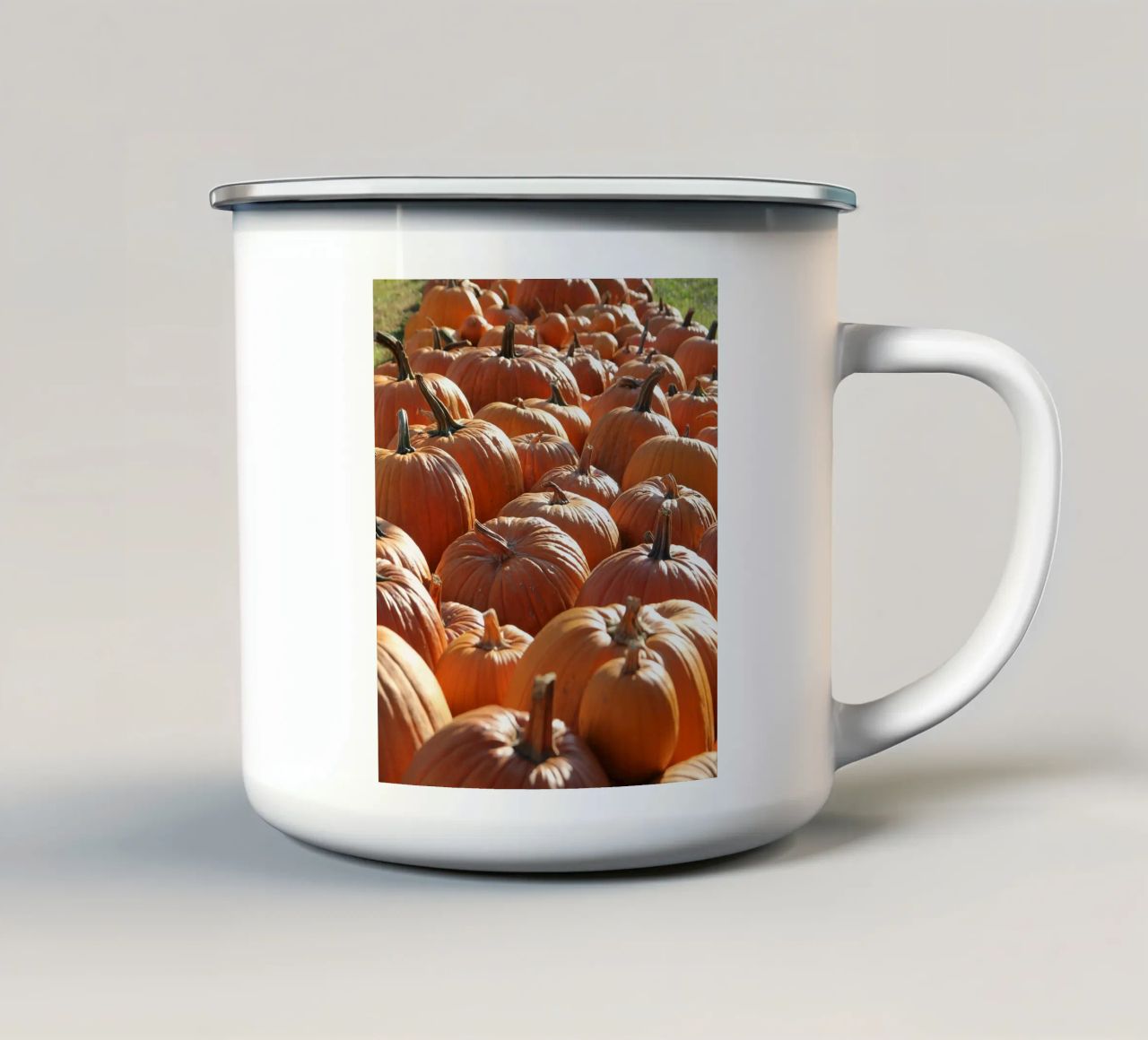 Campo di zucche tazza in smalto da eyes & tries