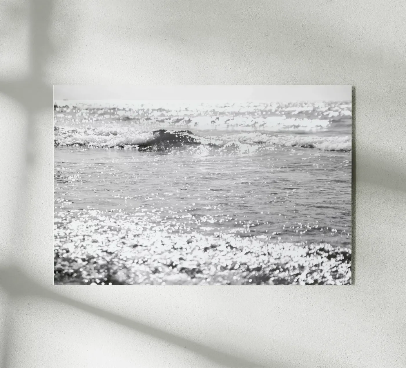 The sound of the sea plexiglas de eyes & tries