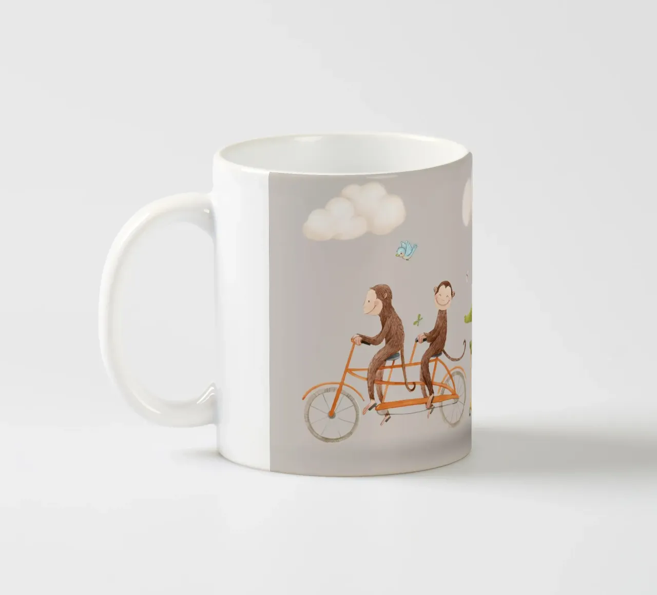 Avventura con i compagni di bicicletta tazza in ceramica da Doodle Dreams Art
